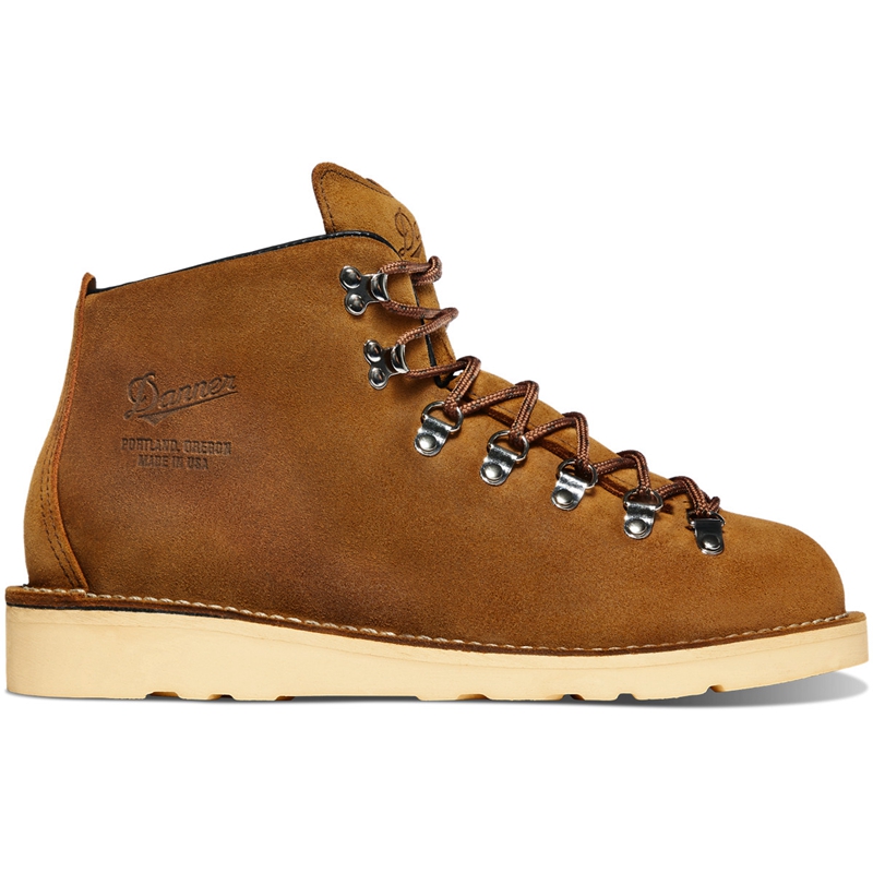 Brown Danner Mountain Light Men's Work Boots | AWKM59214