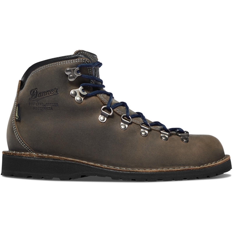 Grey Danner Mountain Pass Men's Hiking Boots | TCHG71403