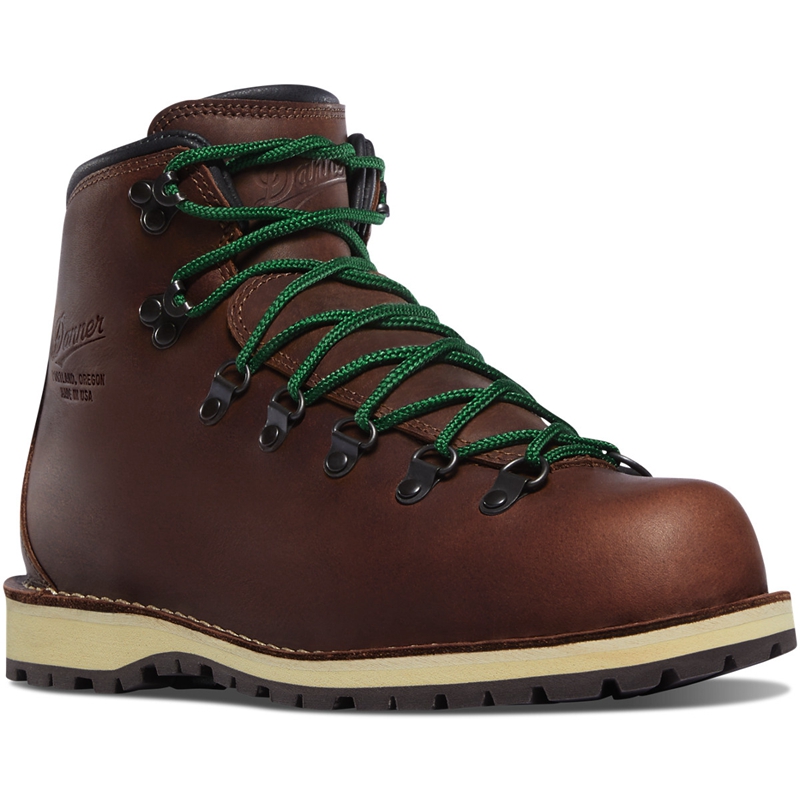 Brown Danner Mountain Pass Men's Hiking Boots | OHAU58630